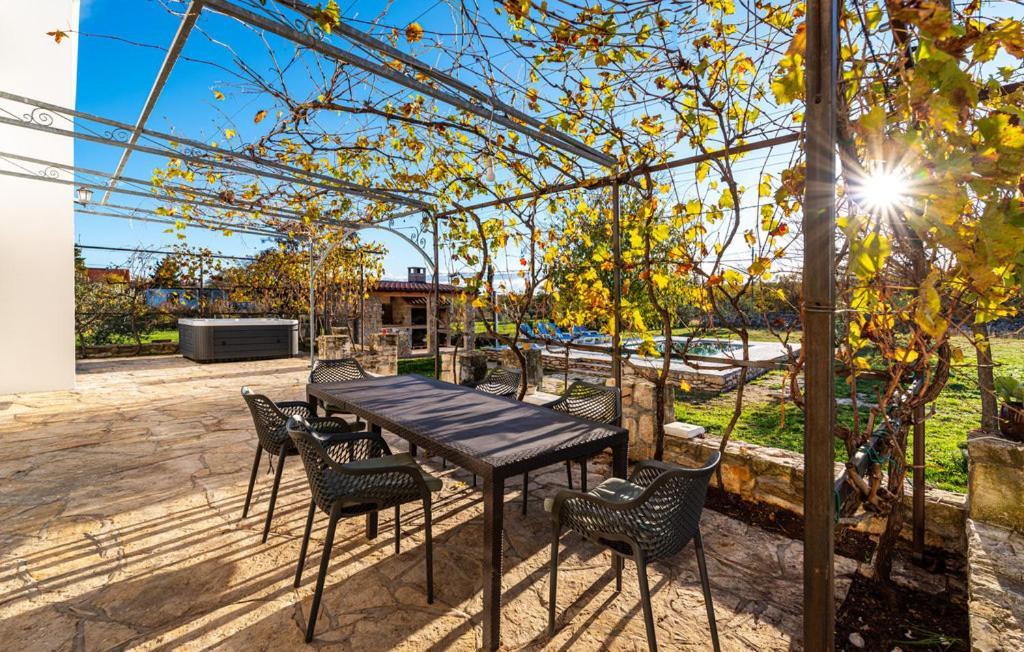 Villa Mandorla With Private Pool Задар Екстериор снимка